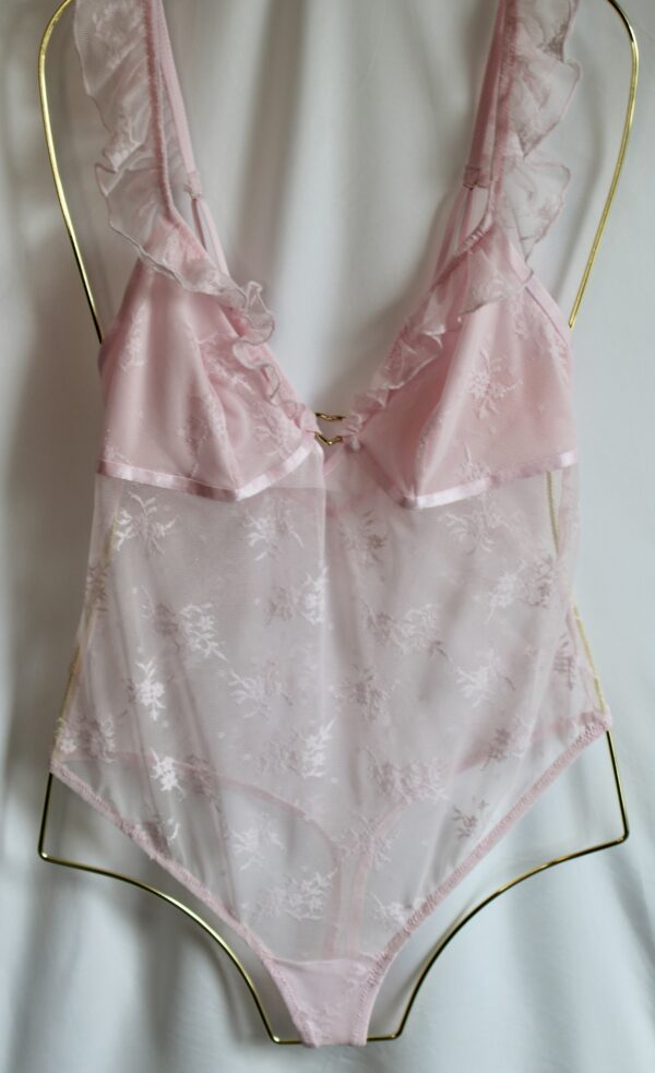 Colsie Pink Lace Bodysuit with Heart Detail -S