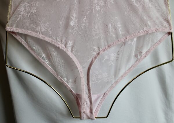 Colsie Pink Lace Bodysuit with Heart Detail -S - Image 4